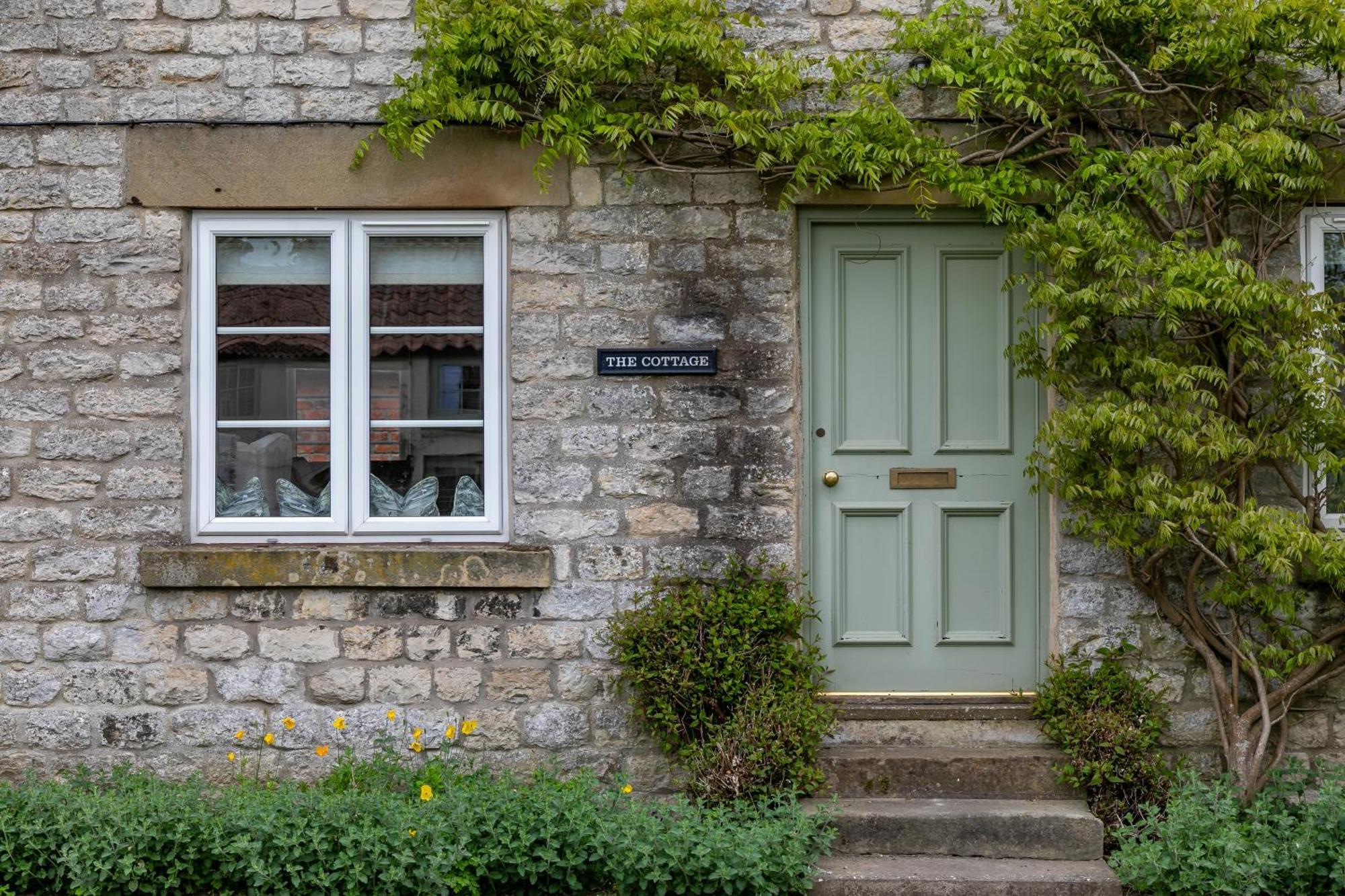 Pretty Yorkshire Stone Cottage Harome Экстерьер фото
